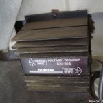 S24-10A / Un réducteur de tension Daf