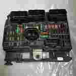 BSM-L04-00 SIEMENS VDO S118983004Q 6500CK / Boîte à Fusibles / Peugeot 307 Citroen C4 C5