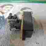 0192052005 0 192 052 005 BOSCH EE14V3 / Régulateur de tension / Mercedes-Benz (W631)