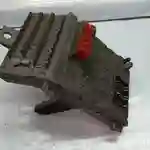 7703297637 7703 297 637/ Boîte à fusibles / Renault Laguna