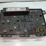 13145035 13 145 035 13145035BN 5DK00866810 / Boîte à fusibles /Opel Astra H