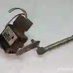 964999248000 96 499 924 80 00 Valeo 89009757 89900458 Capteur de niveau des phares / Peugeot 607