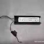 10R027054 10 R-027054 0907 Voltage Dropper 10 Amp 24 Volt In 12 / Régulateur de tension /