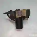 811907325 811 907 325 003572 003 572 /Pompe à vide / VW Volkswagen Passat Audi 80