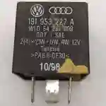 191953227A 191 953 227 A 54237009 / Relais d'avertissement de danger / VW Golf Jetta Passat