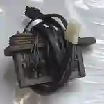 7700784424 7700 78 44 24 / Relais ventilateur de radiateur / Renault 19 12