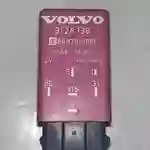 9128136 91 28 136 898704000 89 8704 000 /Relais d 'essuie-glace/ Volvo S70 V70