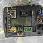 9666951980 22661F01 / Boîte à fusibles BSM / Peugeot 207 AEV-X01-00