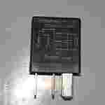 04671167AB Omron G8HN7010003 G8HN-7010003/ Relais de puissance / Jeep Grand Cherokee Liberty Wrangler Compass Patriot