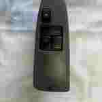 /Commutateur de fenêtre / Nissan Cabstar Renault Maxity