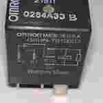 04671167AB Omron G8HN7010003 G8HN-7010003 0284A33B 0284A33 B / Relais de puissance / Jeep Grand Cherokee Liberty Wrangler Compass Patriot